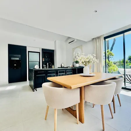 Cap D'antibes Villa, 6 People, Sea View, Air Conditioning Вілла Антіб