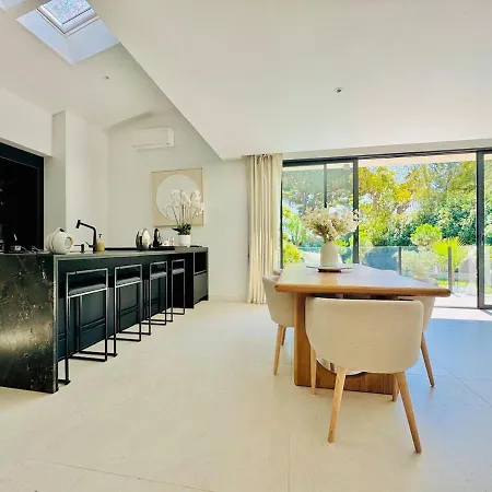 Cap D'antibes Villa, 6 People, Sea View, Air Conditioning Антіб