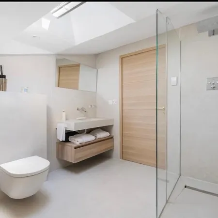 Cap D'antibes Villa, 6 People, Sea View, Air Conditioning * Антіб