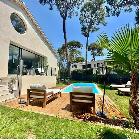 Cap D'antibes Villa, 6 People, Sea View, Air Conditioning *