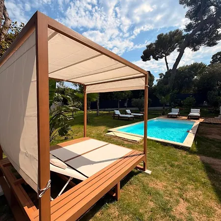 Cap D'antibes Villa, 6 People, Sea View, Air Conditioning